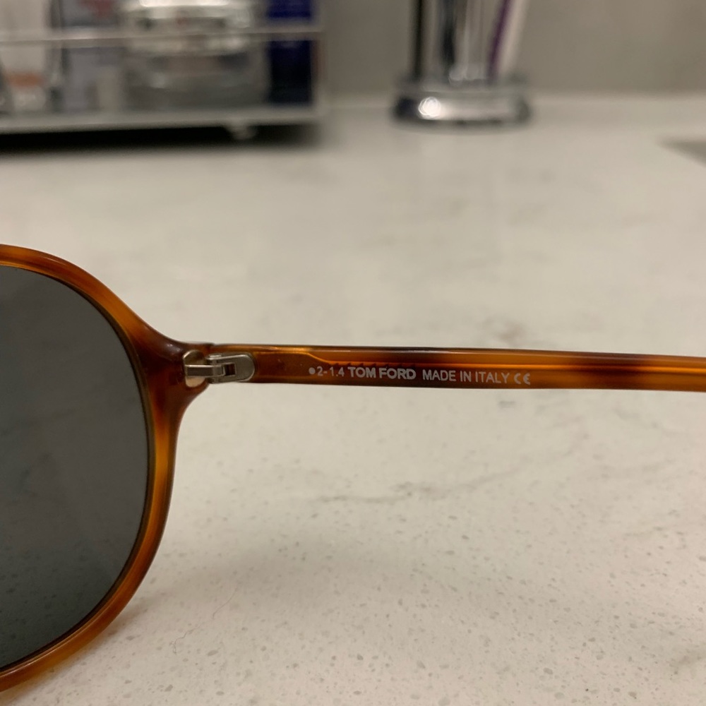 Brown Tom Ford Sunglasses - Picture 4 of 5